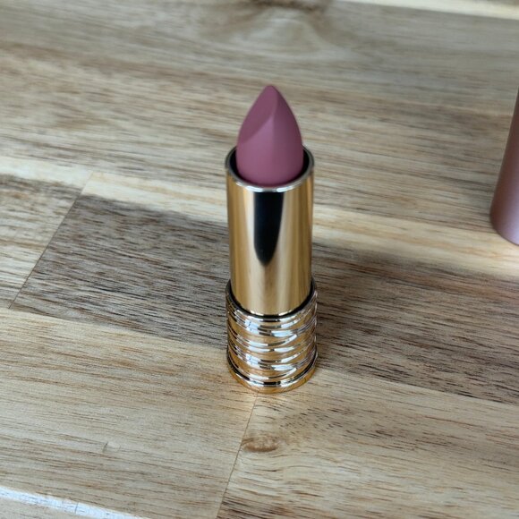 Lancôme L’Absolu Rouge Intimatte Lipstick – 210 Unspoken Feelings - Picture 1 of 7